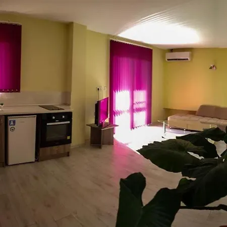 Биг Хаус Ognyanovo (Blagoevgrad)